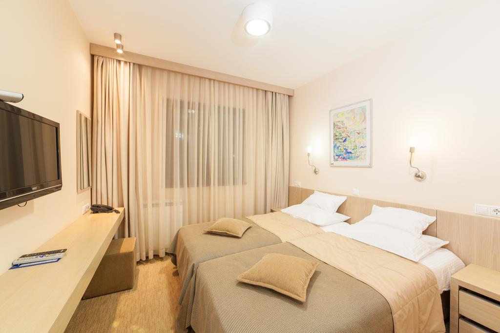 Dunav Turist Inn ซลาตีบอร์ ห้อง รูปภาพ